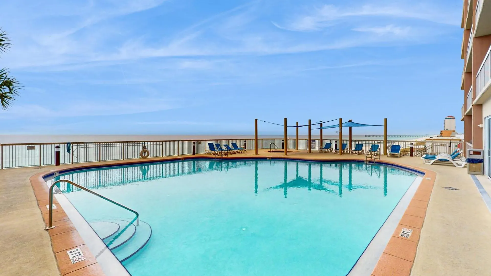 Sunrise Beach 1702 - Beachfront Condo Panama City Beach