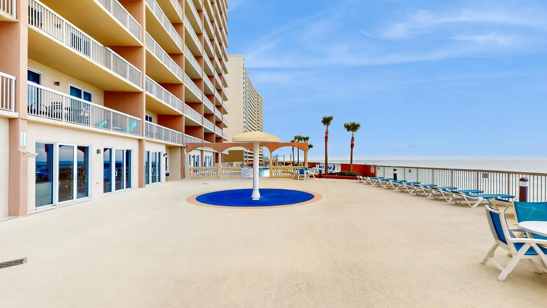 Sunrise Beach 1702 - Beachfront Condo Panama City Beach Appartement